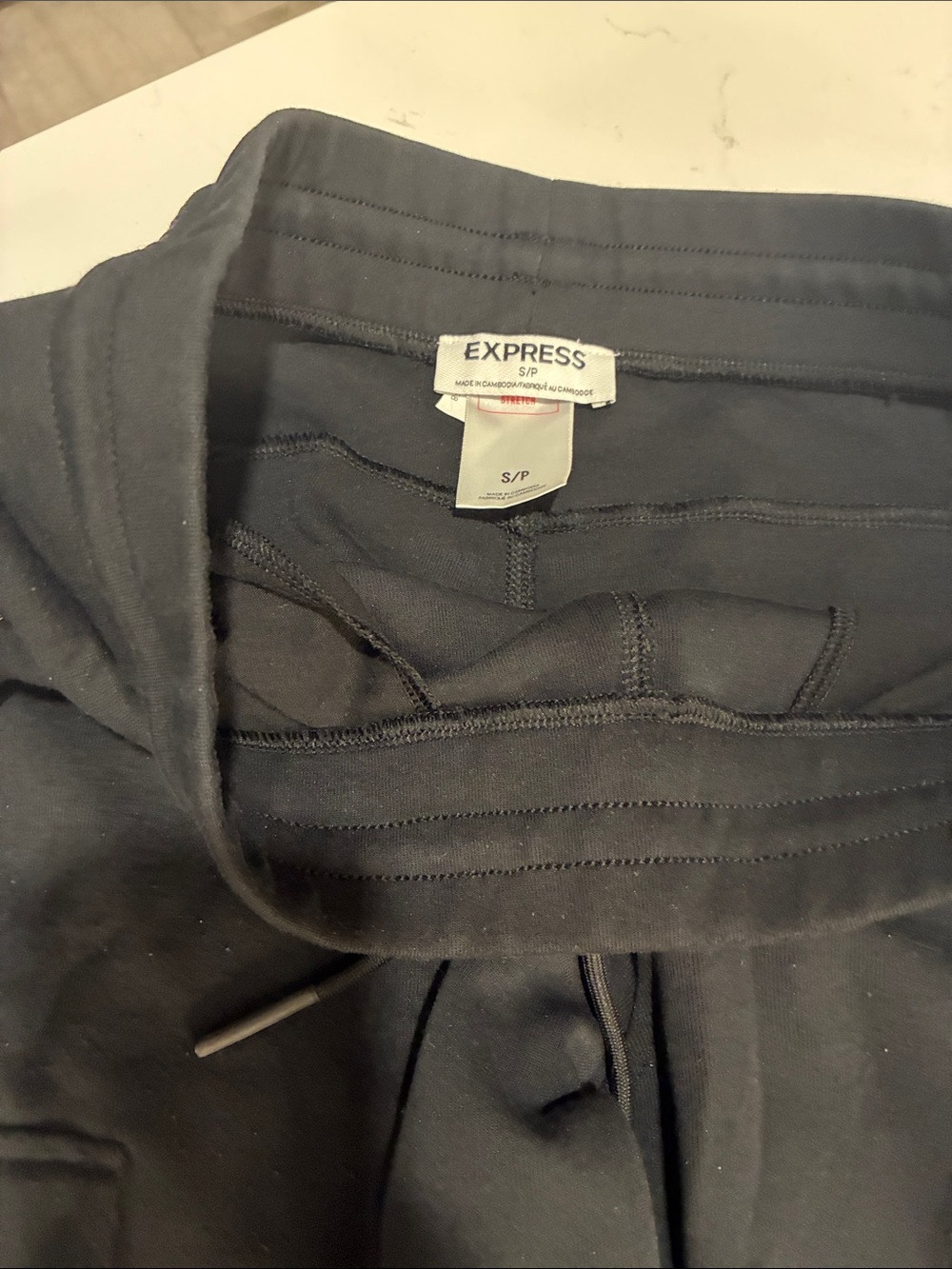 Express Men’s Black Drawstring Jogger Pants